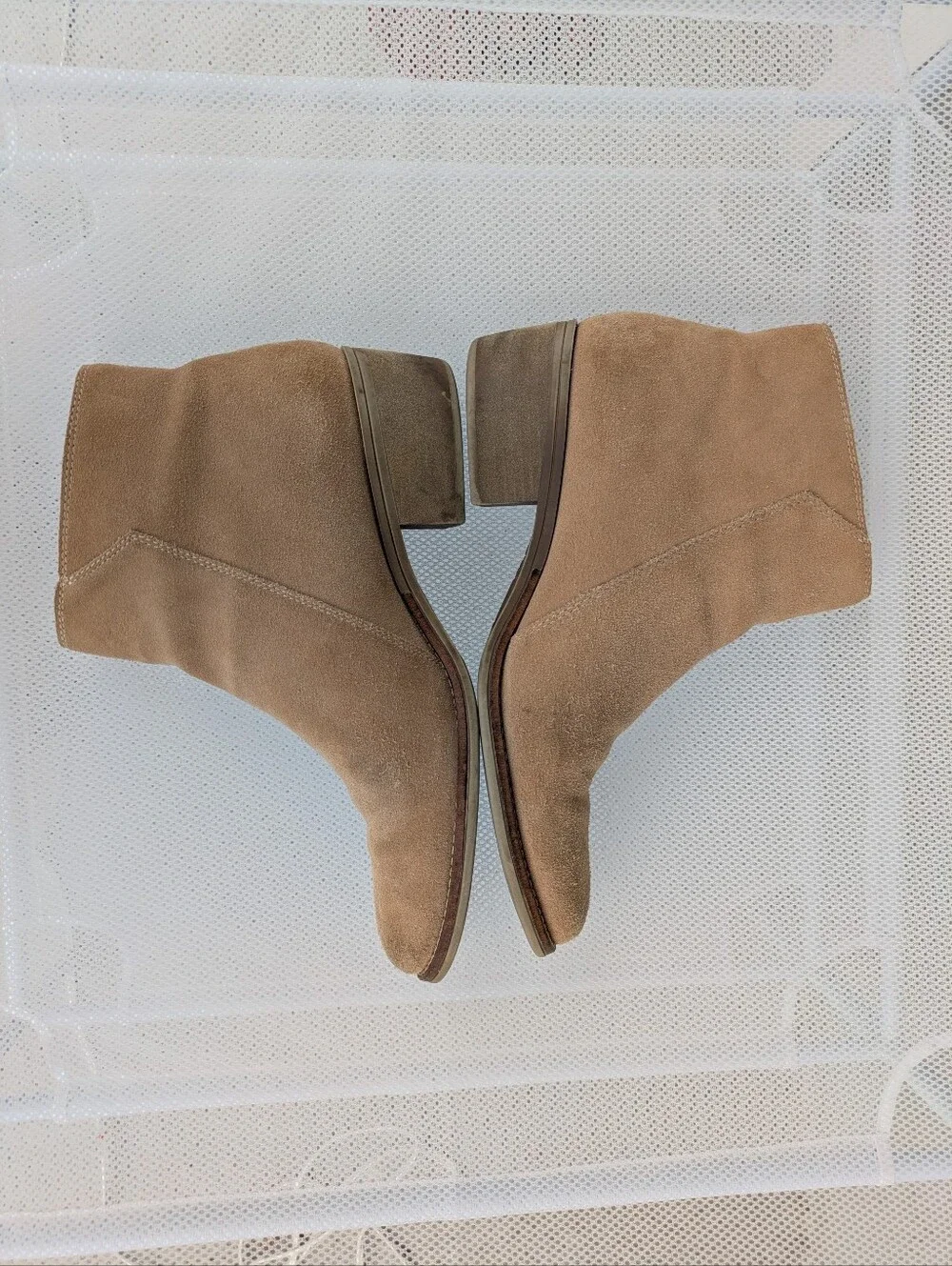White Mountain Altos Leather Block Heel Ankle Boot In Beachwood Suede